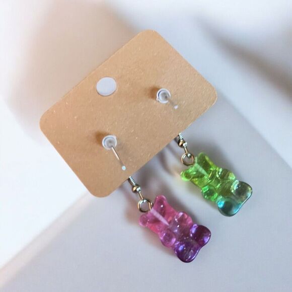 Gummy Bears Candy Theme MISMATCHED Dangle Earrings Silver Tone Jewelry Gift NEW - Picture 3 of 4